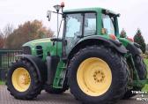 John Deere 7530 tractor